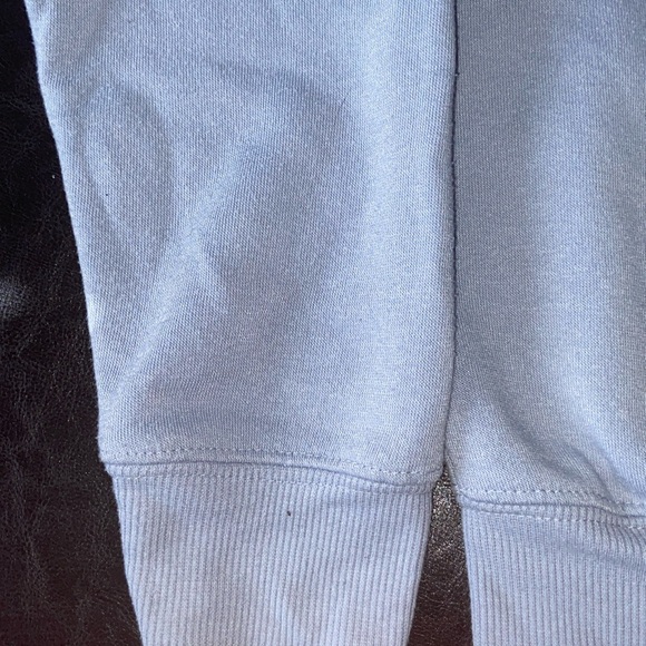 Disney pullover sweatshirt Stitch Ohana Sz medium long sleeve blues - Picture 2 of 6